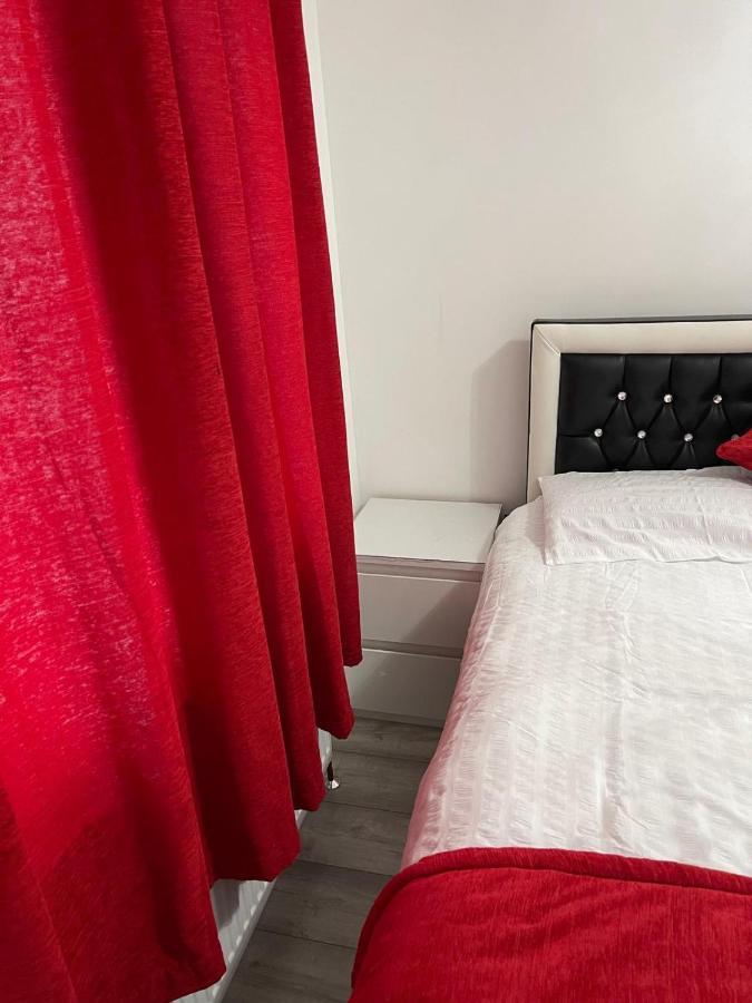 Uk Holiday Apartments 6 버밍엄 외부 사진